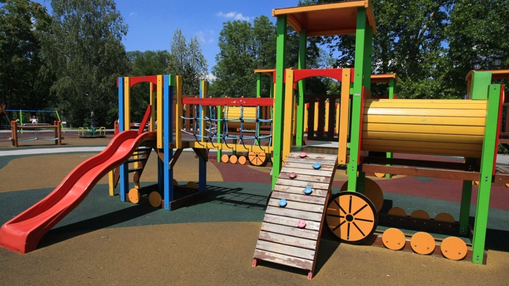 След сигнал на БГНЕС премахнаха опасно съоръжение от детската площадка в Борисовата градина
