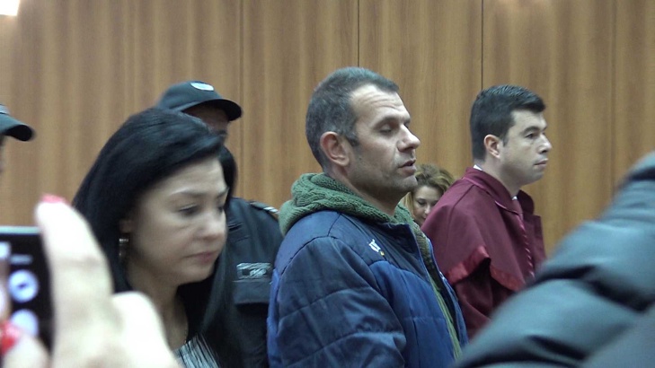 Съдът в Пловдив остави в ареста бившия рейнджър Светослав КаменовПловдивският