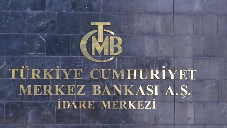 Турската лира възвръща позицииВ резултат на предприетите мерки от Централната