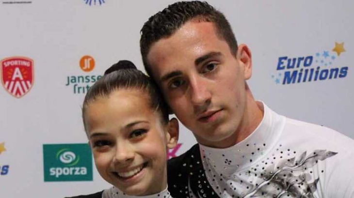15 годишната Мариела Костадинова от гр Айтос и 18 годишния Панайот Димитров