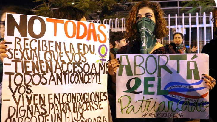 Аржентина не легализира абортаАржентинските сенатори гласуваха против легализирането на абортите,