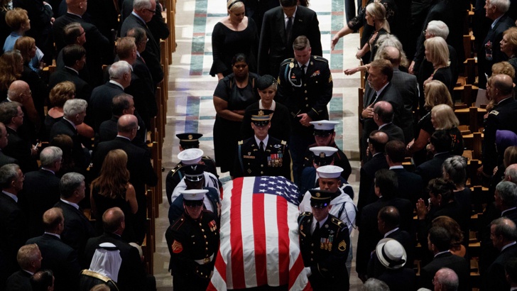 Политици превърнаха погребението на Маккейн в кампания анти ТръмпПогребението на Маккейн