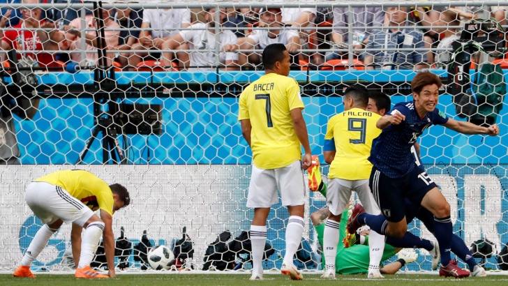 Отборът на Япония победи Колумбия с 2 1 в първи мач