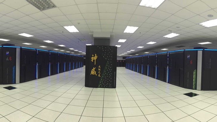 САЩ изпревариха Китай в суперкомпютрите създавайки електронно изчислителна машина с производителност