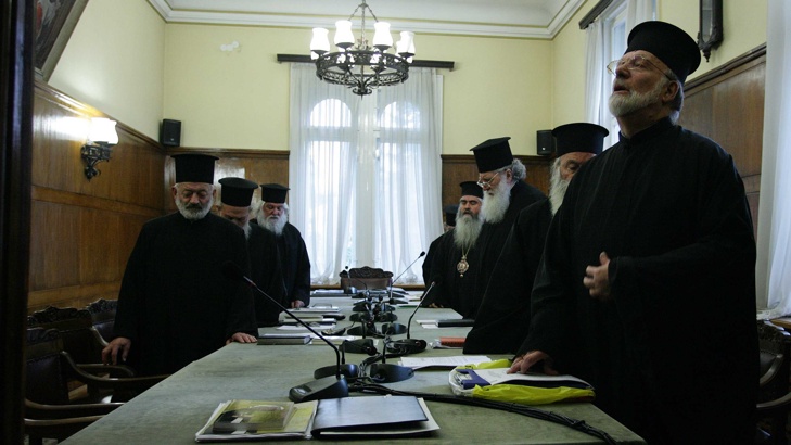 Светият синод заседава за автокефалията на УкрайнаСветият синод на Българската