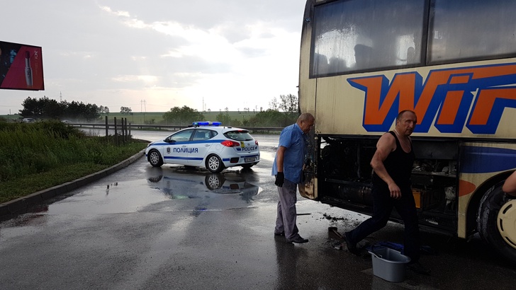 Техническа неизправност е причината за пожара на автобуса с украински