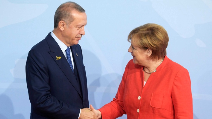 Германия обмисля да окаже икономическа помощ на ТурцияВластите във Федерална