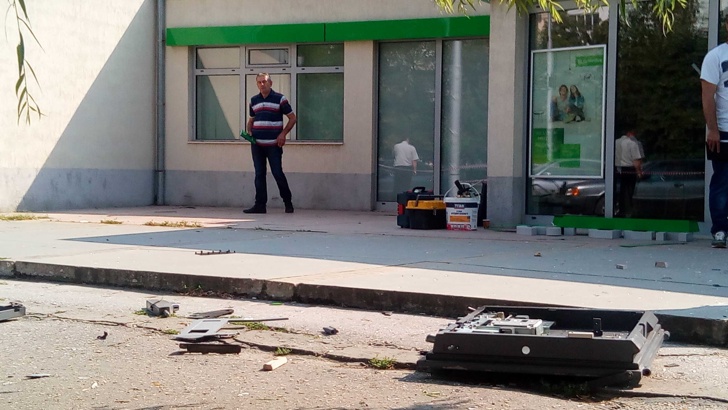 Молдовец задържан за взривения банкомат в Пловдив, съучастникът му се