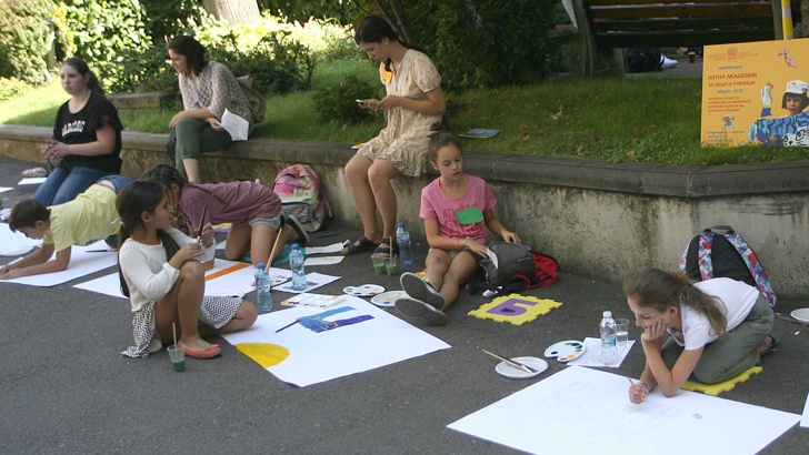 Деца рисуваха значими европейски обекти от културно значение50 деца рисуваха