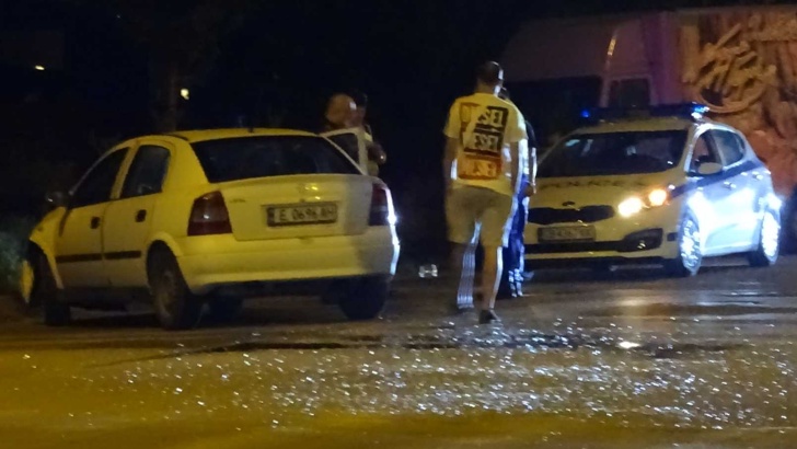Полицейска патрулка катастрофира в Благоевград, за щастие няма пострадали, предаде