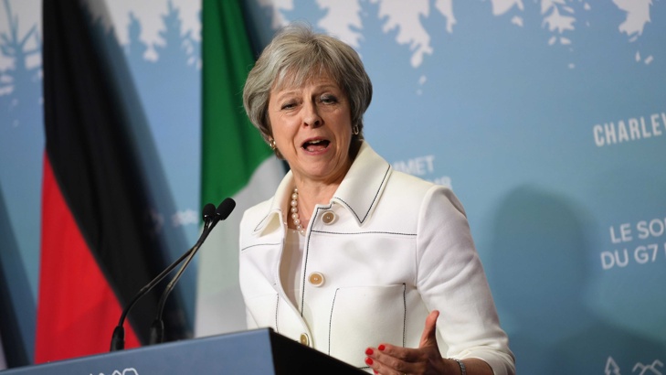 Британският премиер Тереза Мей осъди въвеждането на мита върху стоманата