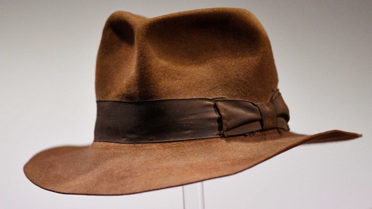 Меката филцова шапка на Индиана Джоунс беше оценена най-високо.