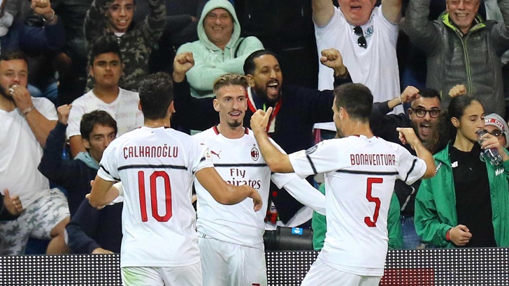 Милан прекъсна серия от равенства с пълен успех в Реджо