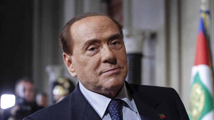 Берлускони се насочи към третодивизионен италиански клубБившият собственик на Милан