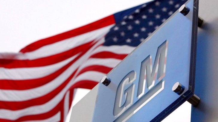Мнучин премахна от Туитър призива GM да върне помощтаМинистърът на