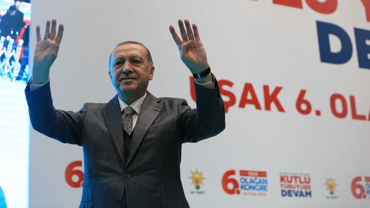 Турция е вече негова - правителство, бизенс и медии. 