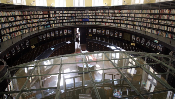 Университетската библиотека Св Климент Охридски отбелязва 130 годиниДнес от 10 30