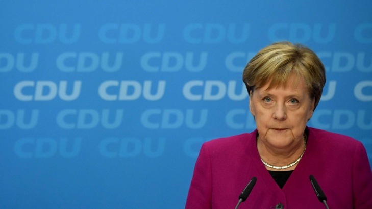 Първи крачки от последния валс на Меркел с власттаАнгела Меркел