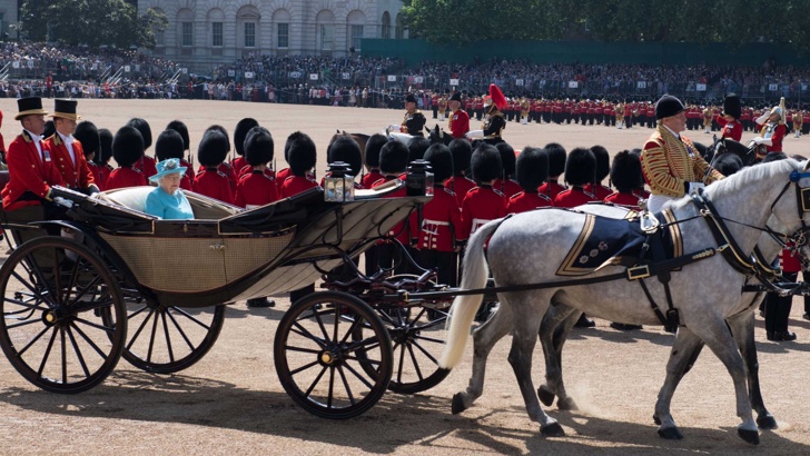 Кралската гвардия на Елизабет II забъркана с наркотициКраят на годината