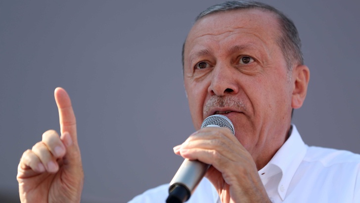 Видео клип в който президентът на Турция Реджеб Тайип Ергдоган