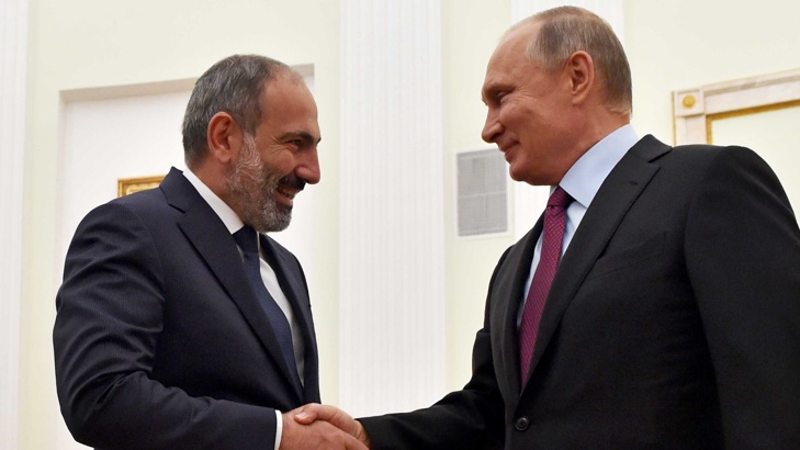 Пашинян и Путин.