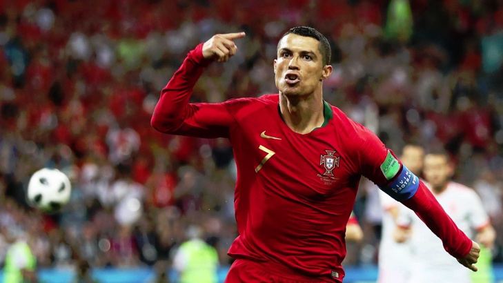 Португалският нападател Кристиано Роналдо е признат за най добрият играч в