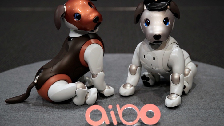 Sony предлага куче робокоп за контрол на домаРоботът на Sony