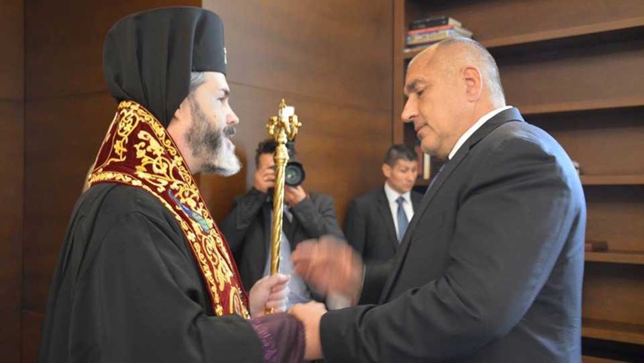 Борисов: Приравняваме заплатите на духовниците от всички религии с тези
