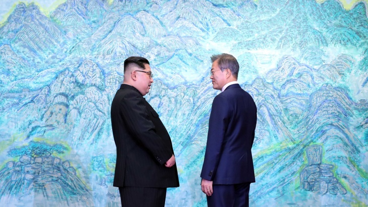 Първата част от историческите переговори между лидерите на Южна Корея