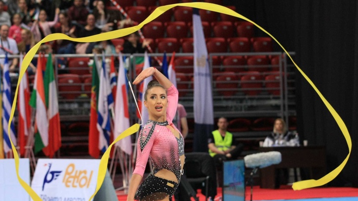 Българската гимнастичка Катрин Тасева спечели общо четири медала на Световната