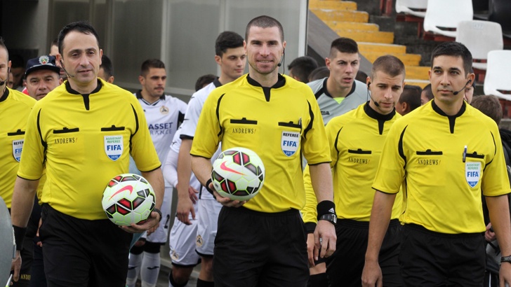 Български футболни рефери ще ръководят Андерлехт – ФенербахчеНай добрите наши футболни