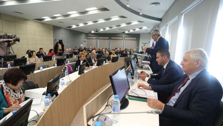 Пламен Димитров КНСБ одобрява проектобюджета за 2019 г Проектобюджетът за 2019