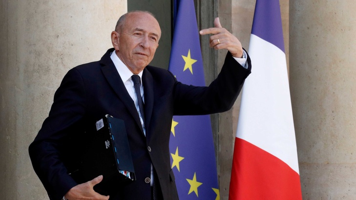 Вътрешният министър на Франция подаде оставкаПрезидентът на Франция Еманюел Макрон