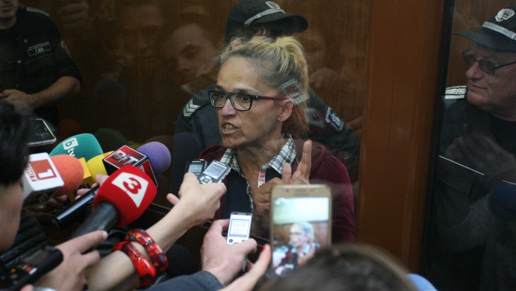 Спецсъдът остави в ареста кметицата на "Младост" Десислава Иванчева ,