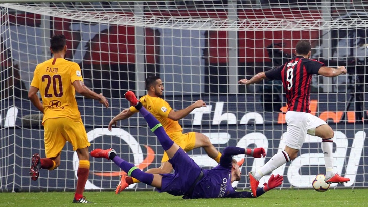 Милан пречупи Рома с гол в 95-ата минутаМилан надви Рома