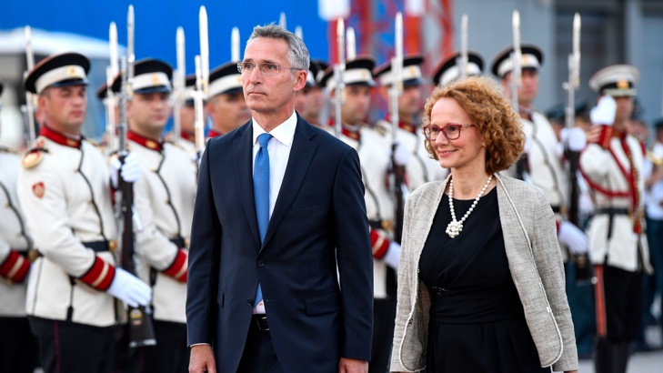 След Македония шефът на НАТО отива в ГърцияГенералният секретар на