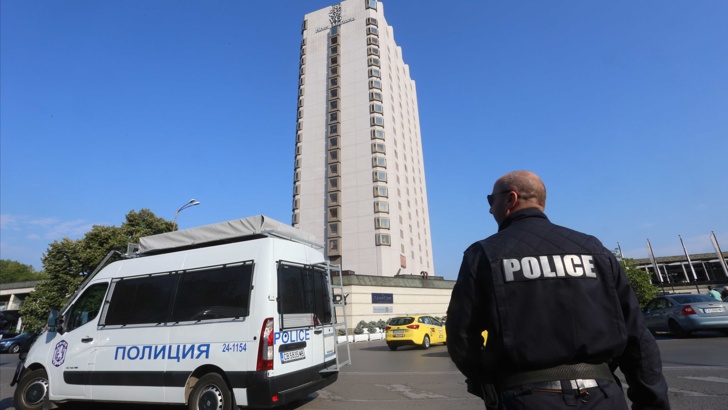 Съдът отмени запечатването на хотел Маринела Административният съд София отмени