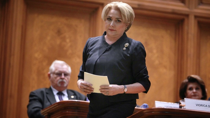 Румънският премиер г жа Виорика Денчиле заяви че не възнамерява