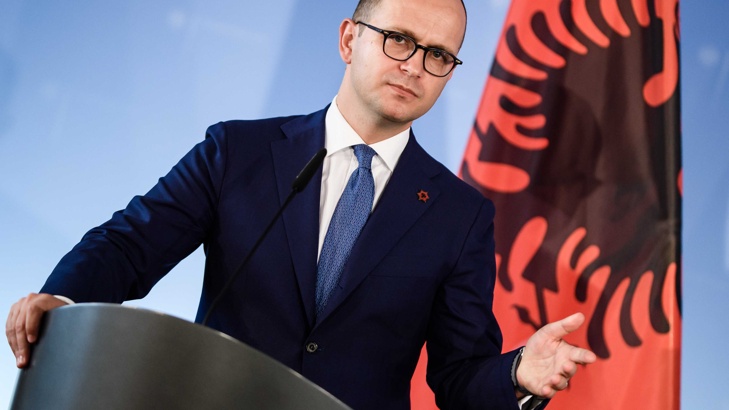 Бушати Албания е против корекция и размяна на територииРъководителят на