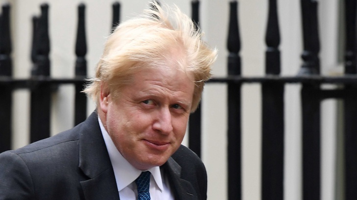 Британският външен министър Борис Джонсън отхвърли като 34 налудничаво 34 правителствено предложение