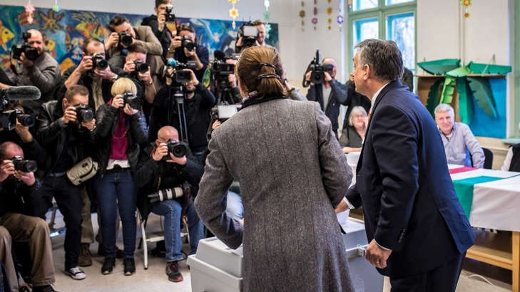 Унгарският министър председател Виктор Орбан заедно със своята съпруга Анико Леваи