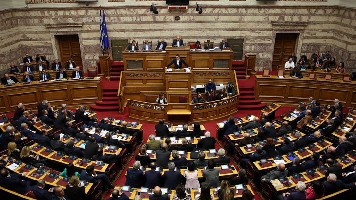Гърция прие държавен бюджет с излишък за 2019 г Гръцкият