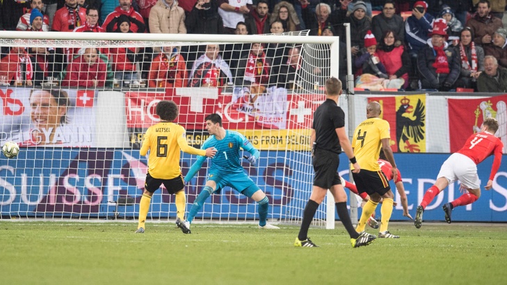 Швейцария вкара пет гола на Белгия и влезе в плейофите