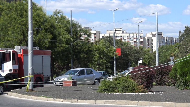 Рухна част от тролейбусната контактна мрежа в ПловдивЗа пореден път