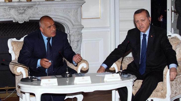 Премиерът Борисов беше домакин на Ердоган във Варна през 2012 г. 