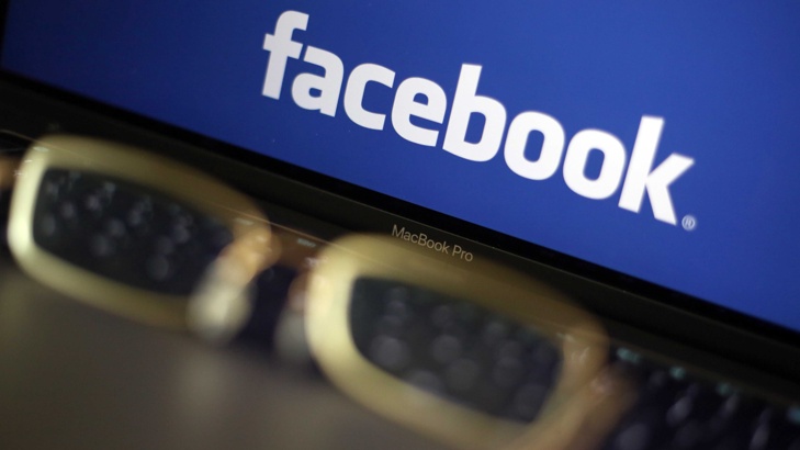 Фейсбук забранява публикации със сексуален подтекстАдминистрацията на Фейсбук забранява на
