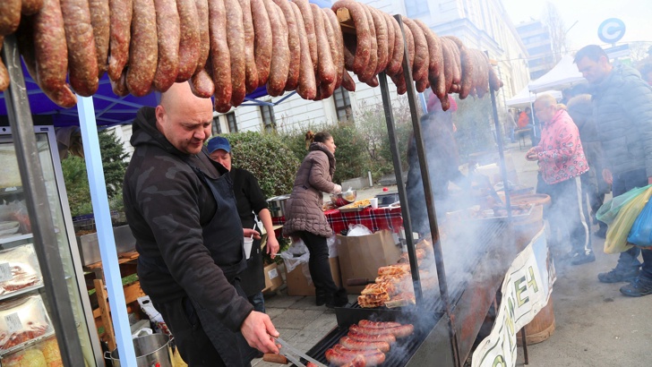 България е първа в ЕС по смъртоносно хранене България е