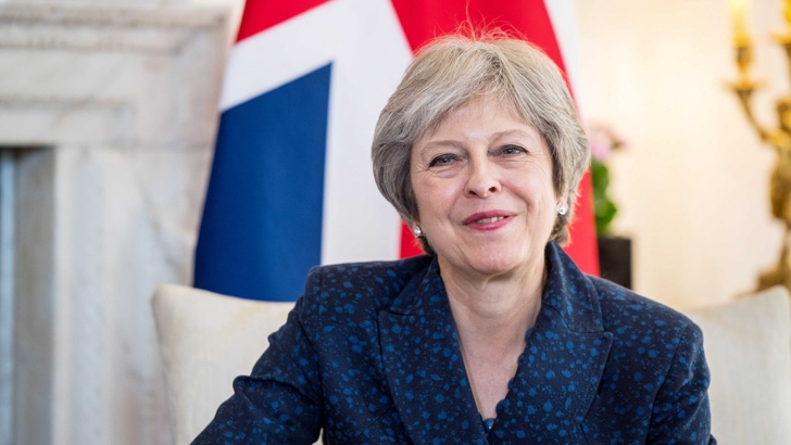 Министър председателят на Великобритания Тереза Мей разкри плановете си за временно
