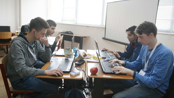 Дейвид Грийн от НАСА: Българските студенти са пълни с идеиБългарските