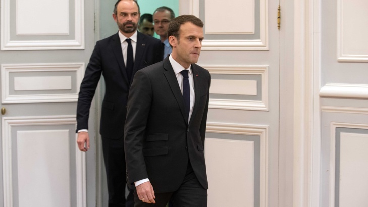 Френският президент Еманюел Макрон свика извънредно заседание на Съвета за